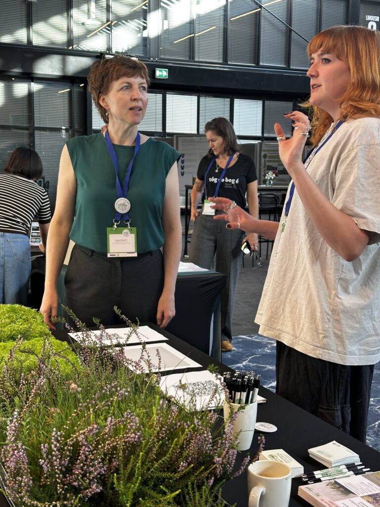 Beadamoss micropropagation attending a conference on peatland conservation